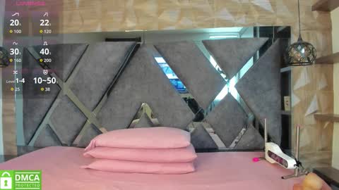 Venus online show from November 16, 2025, 12:44 pm