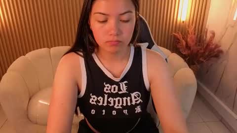 Venus  online show from December 22, 2025, 12:35 pm