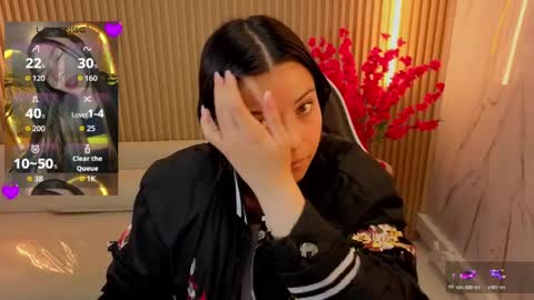 Venus  online show from April 6, 2026, 12:39 pm