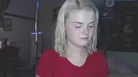 Miss Venus online show from October 15, 2025, 11:16 pm