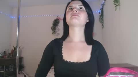 Miss Venus online show from April 4, 2026, 12:31 am