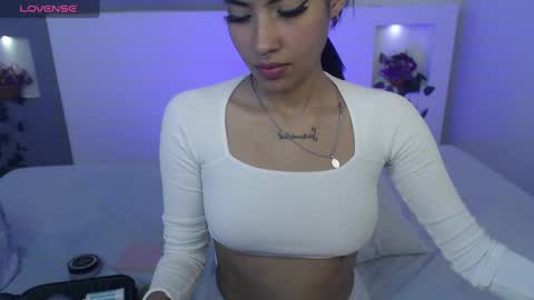 Snapshot of venusevans1 chatting on January 23, 2025, 8:35 pm Venus Evans online show from January 23, 2025, 8:35 pm