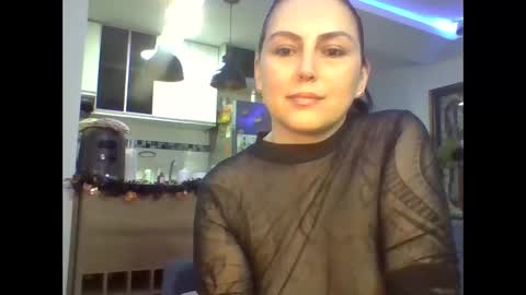 VENUSINA07 online show from October 17, 2025, 5:10 am