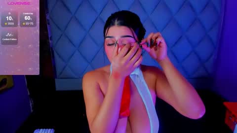 Snapshot of venusowen_ chatting on October 4, 2025, 2:48 pm Venusowen online show from October 4, 2025, 2:48 pm