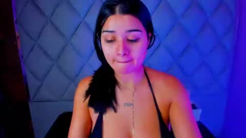 Snapshot of venusowen_ chatting on October 8, 2025, 1:31 pm Venusowen online show from October 8, 2025, 1:31 pm