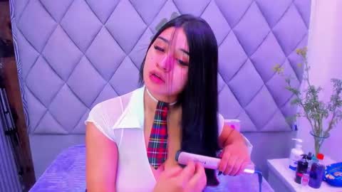 Snapshot of venusowen_ chatting on October 16, 2025, 1:01 pm Venusowen online show from October 16, 2025, 1:01 pm