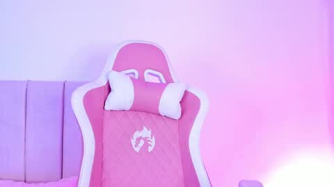 Shelly online show from September 9, 2025, 2:11 am