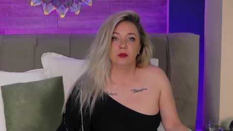VeraNoires online show from May 27, 2026, 5:26 am