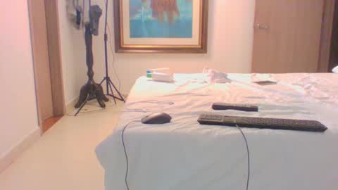 Snapshot of vergagolosa22 chatting on January 4, 2025, 7:34 am vergagolosa22 online show from January 4, 2025, 7:34 am