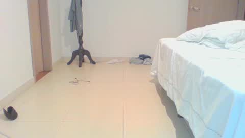 Snapshot of vergagolosa22 chatting on January 12, 2025, 3:17 am vergagolosa22 online show from January 12, 2025, 3:17 am