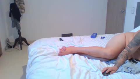 Snapshot of vergagolosa22 chatting on January 16, 2025, 5:53 am vergagolosa22 online show from January 16, 2025, 5:53 am