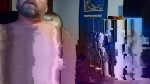 Snapshot of vermontguy76 chatting on December 17, 2024, 4:23 am vermontguy76 online show from December 17, 2024, 4:23 am