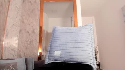 veronica online show from February 22, 2025, 5:24 pm