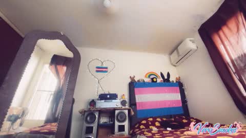 Vero Alva online show from November 14, 2025, 5:22 pm