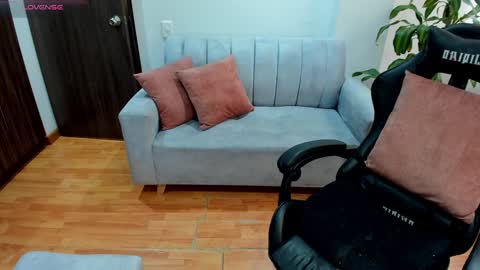 Snapshot of veromars_ chatting on February 5, 2025, 3:52 pm Catalina online show from February 5, 2025, 3:52 pm