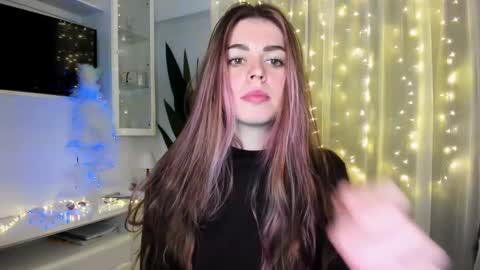 Lolitalolz online show from January 2, 2025, 11:06 pm