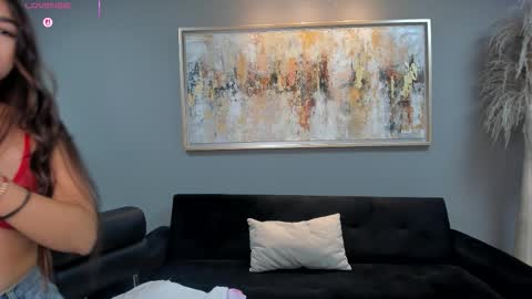 Vero  online show from December 14, 2025, 10:20 am