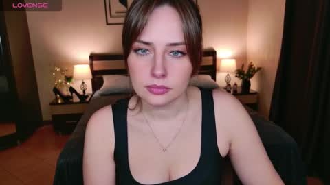 Veronica online show from January 7, 2026, 9:34 am