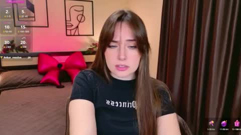 Veronica online show from April 22, 2026, 5:10 am