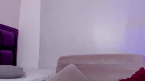 Veronica Gills online show from January 23, 2025, 4:48 pm