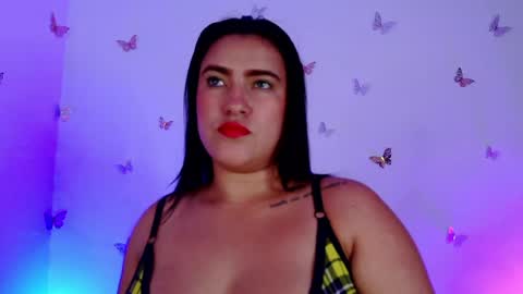 VeronicaOlsonn online show from April 1, 2026, 3:07 am