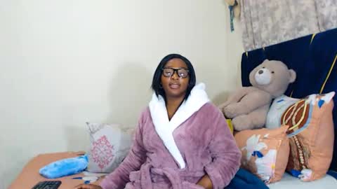 veronicarod1 online show from May 24, 2026, 7:19 pm