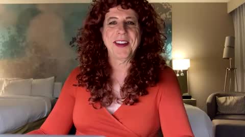 Snapshot of veronicasw chatting on January 17, 2025, 5:42 am Veronica online show from January 17, 2025, 5:42 am