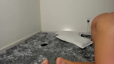 Veronica online show from December 20, 2025, 4:41 am