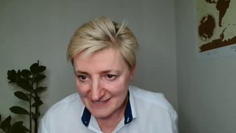 Snapshot of verony_ chatting on March 8, 2025, 6:26 pm verony_ online show from March 8, 2025, 6:26 pm