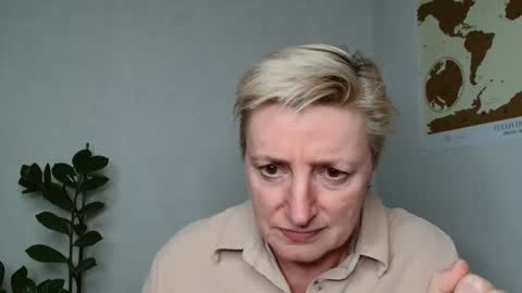 Snapshot of verony_ chatting on March 12, 2025, 6:22 pm verony_ online show from March 12, 2025, 6:22 pm