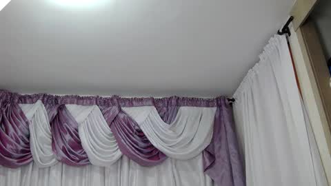 Vernica online show from April 19, 2026, 5:34 pm