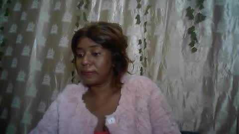 verronique1511 online show from May 19, 2026, 2:29 am