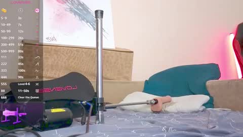 Ethan online show from February 26, 2025, 5:17 pm