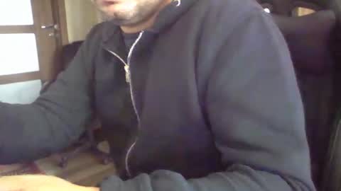 verydirtyslv online show from October 17, 2025, 10:07 am