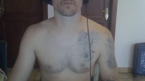veryhotpervert online show from May 26, 2026, 7:15 am