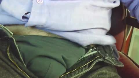 Erik online show from September 26, 2025, 7:12 am