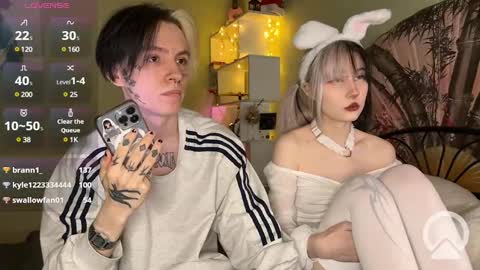 veryraretwins online show from January 8, 2025, 6:52 pm