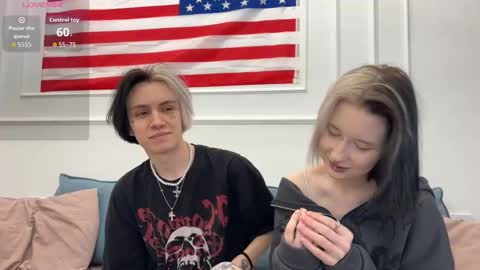 veryraretwins online show from January 8, 2026, 10:01 pm