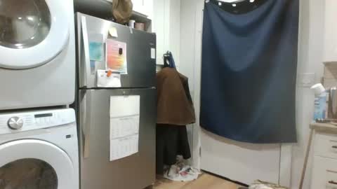 Snapshot of verysmallpeni chatting on December 9, 2024, 8:44 pm verysmallpeni online show from December 9, 2024, 8:44 pm