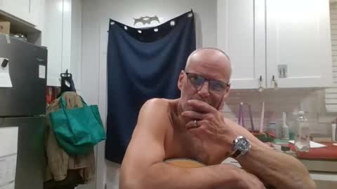 Snapshot of verysmallpeni chatting on December 14, 2024, 9:18 am verysmallpeni online show from December 14, 2024, 9:18 am