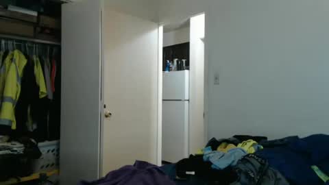 hairy man online show from October 12, 2025, 11:59 pm