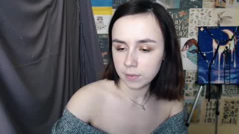 veryveryvery_shy online show from February 21, 2025, 9:56 am