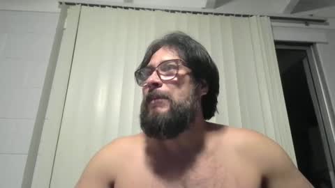 vesturelove online show from October 2, 2025, 5:47 am