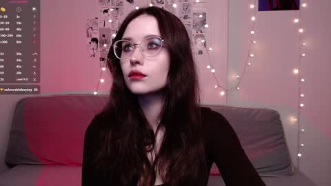Snapshot of vetta_dey chatting on December 19, 2024, 8:02 pm Iva  online show from December 19, 2024, 8:02 pm