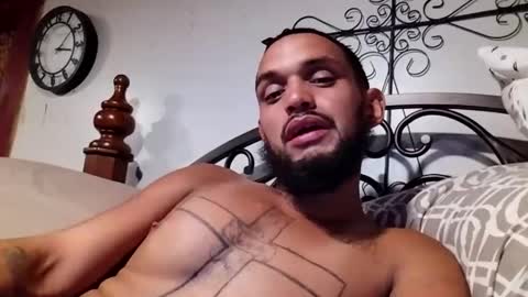 Snapshot of vgarza chatting on December 22, 2024, 2:49 am vgarza online show from December 22, 2024, 2:49 am