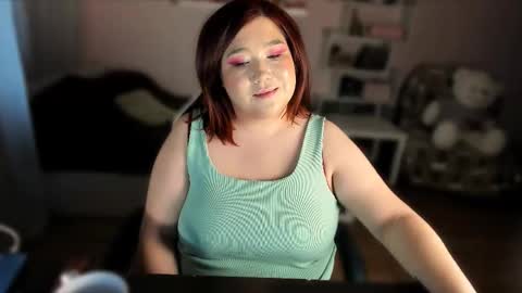 Vi Vixen online show from November 5, 2025, 9:42 am