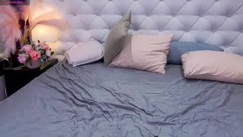 Via online show from September 24, 2025, 9:40 pm