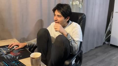 vialeras online show from December 2, 2025, 9:25 am