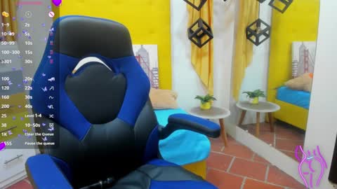 Snapshot of vic_nahomy chatting on February 13, 2025, 6:48 pm nahomy online show from February 13, 2025, 6:48 pm