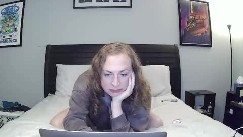 Vicki Stockings online show from October 24, 2025, 2:30 am